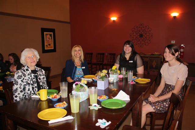Delores, Becky, Laura and Molly 081 (Small).jpg Delores, Becky, Laura and Molly 081 (Small).jpg