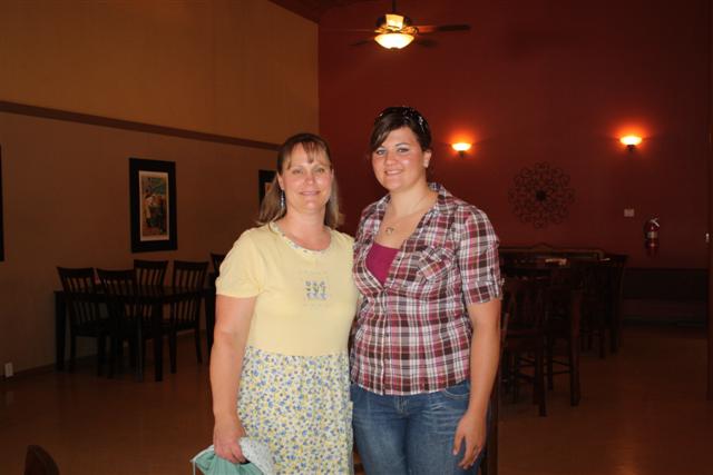 Heidi and Liz 094 (Small).jpg Heidi and Liz 094 (Small).jpg