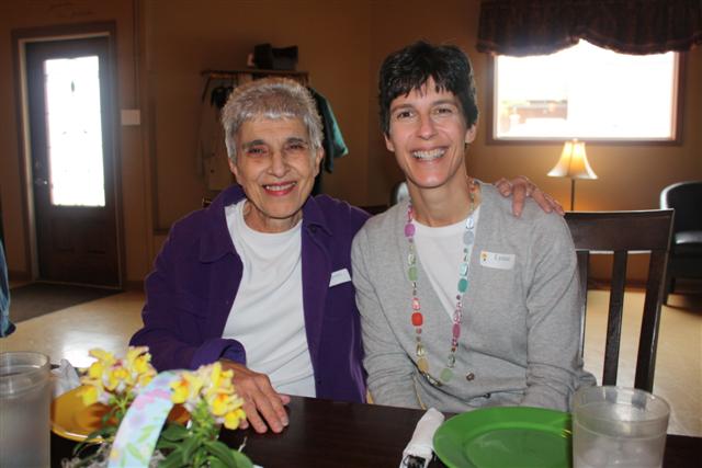 Joan and Lynne 087 (Small).jpg Joan and Lynne 087 (Small).jpg