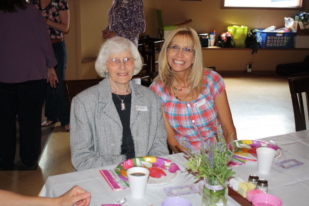 Mother Daugther Banquet 2012 023.jpg Mother Daugther Banquet 2012 023.jpg